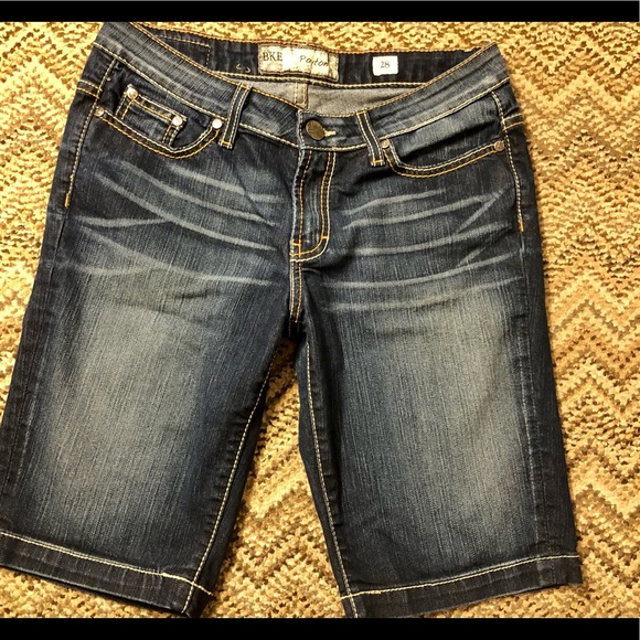 BKE Payton Stretch Bermuda Jeans Shorts 28 - Picture 2 of 6